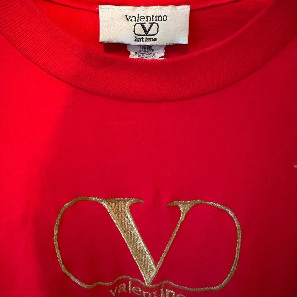 Bright red/gold Valentino “Intimo” T-shirt. Like new condition. “One size” - Picture 2 of 3